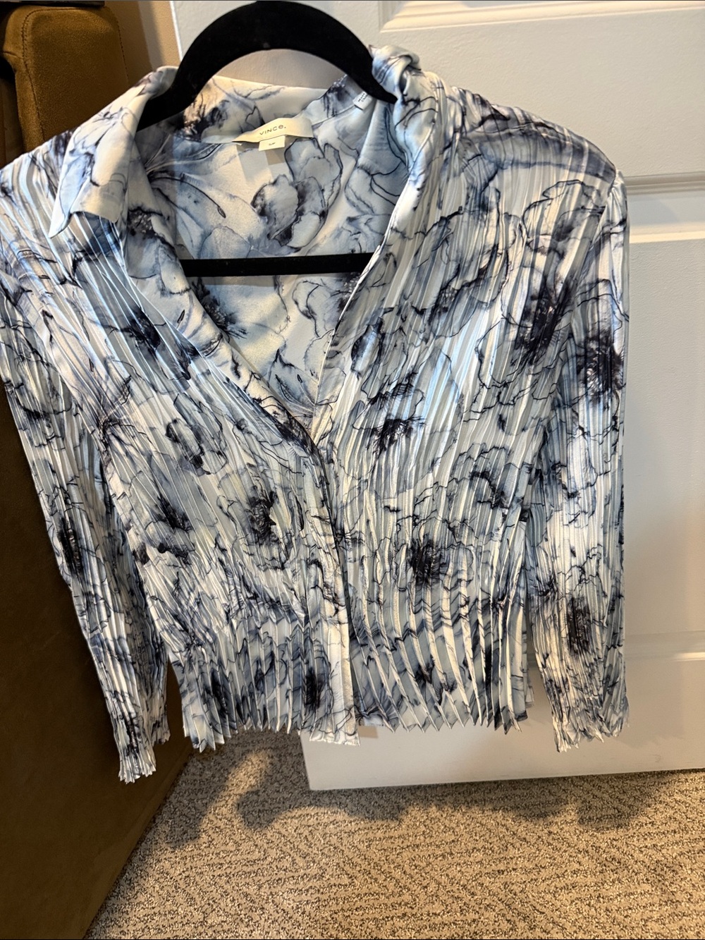 Vince White and Navy blue Pleated Button-Down Shirt